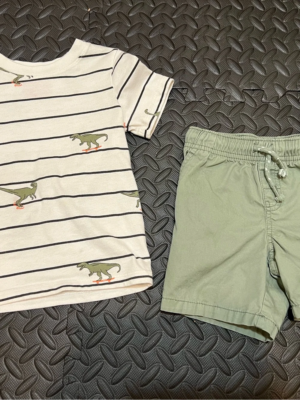 Cat & Jack Green Dino Striped Tee and Green Shorts Kids Matching Set